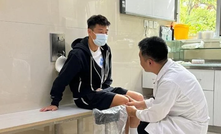 现出了备战